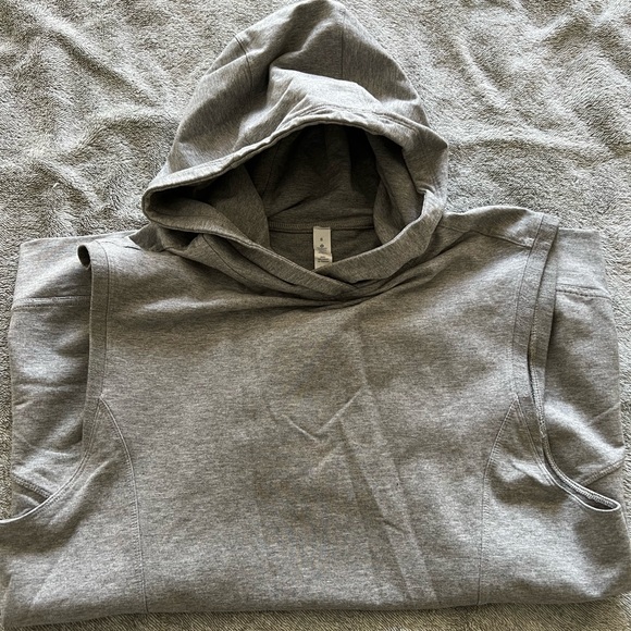 Lululemon Hooded Pullover Vest - Picture 2 of 5